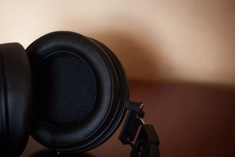 Фото FOSTEX TH900 Black Limited Edition