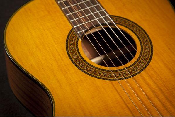 Фото TAKAMINE G-SERIES CLASSICAL GC3CE-NAT