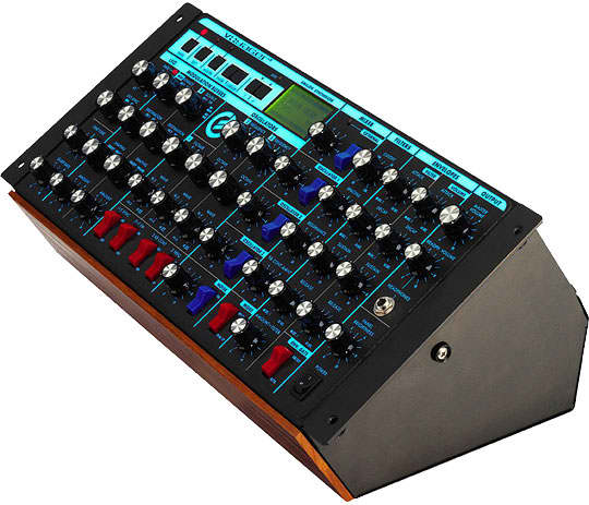 Фото Синтезатор Moog Minimoog Voyager Rack Mount Edition