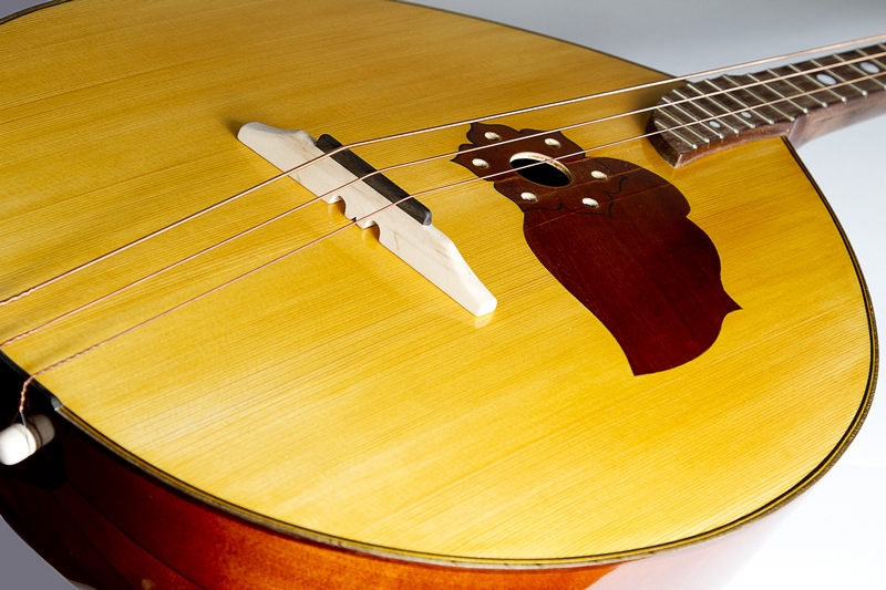 Фото ПКМИ фонда П.И. Чайковского ДОМРА 3-Х СТРУННАЯ БАС (КАТЕГОРИЯ III)