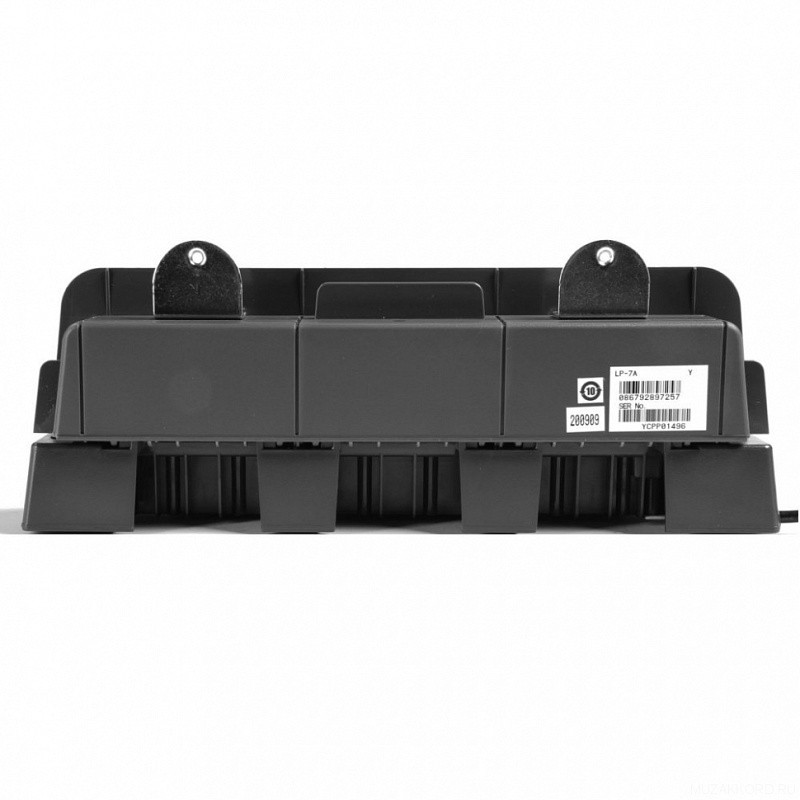 Фото Yamaha LP7A