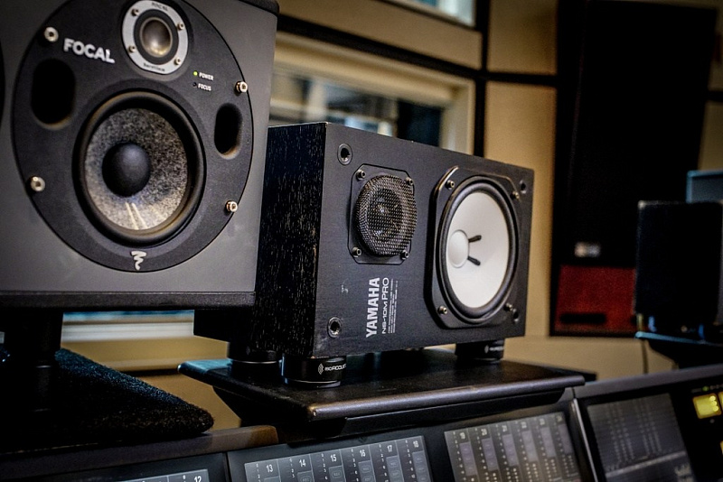 Фото ISOACOUSTICS ISO-PUCK