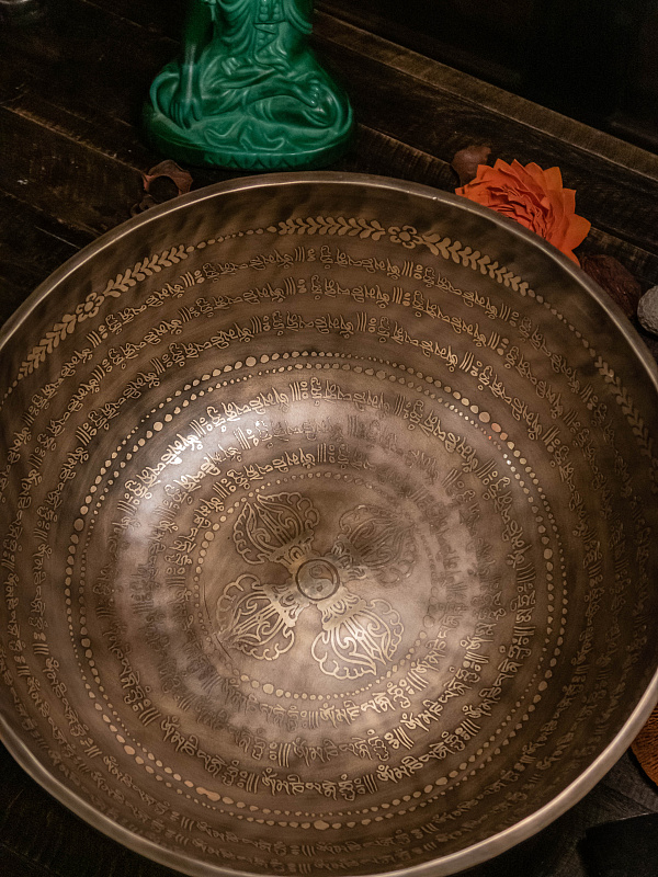 Фото Поющая чаша кованная Ething Carving - SBEC 35 