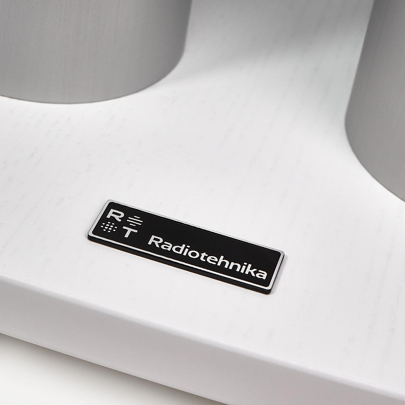 Фото Стойка для акустики Radiotehnika T6B Silver/White