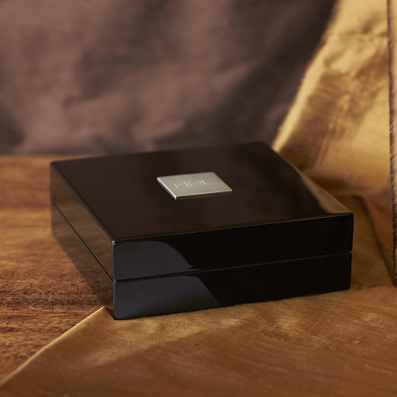 Фото Беспроводные передатчики сигнала REL Longbow