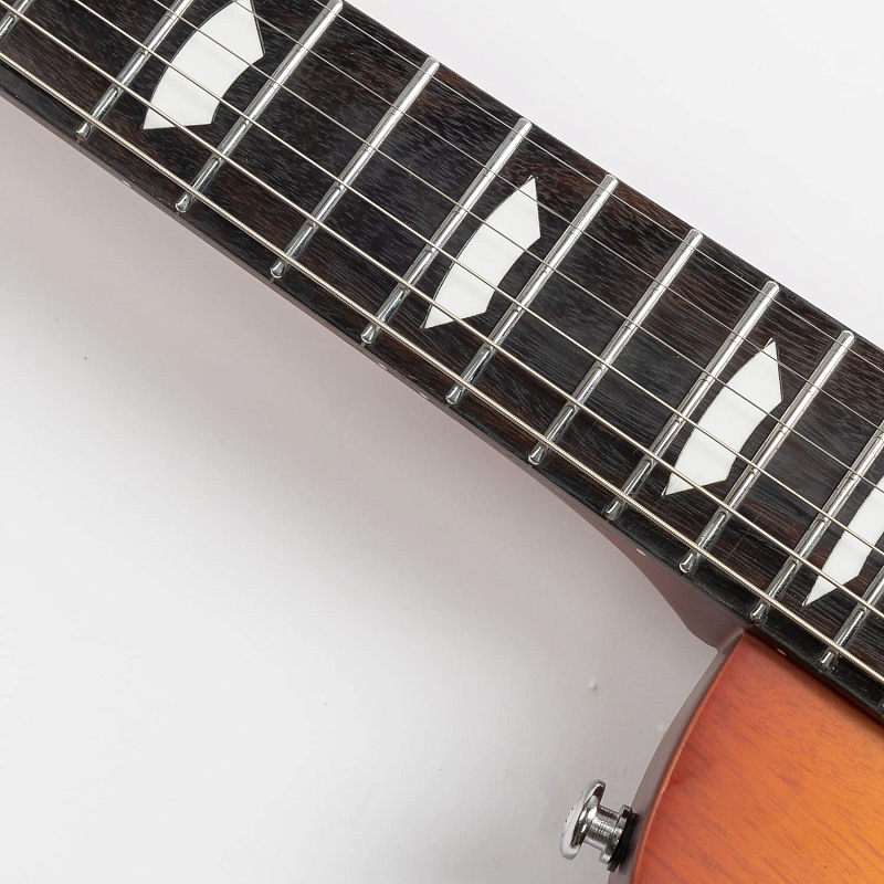 Фото Электрогитара EART EGLP-610 Honey Tea