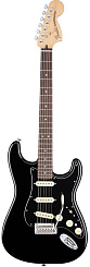 FENDER DELUXE STRAT PF BLK