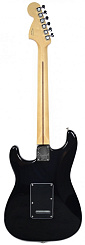 FENDER DELUXE STRAT PF BLK